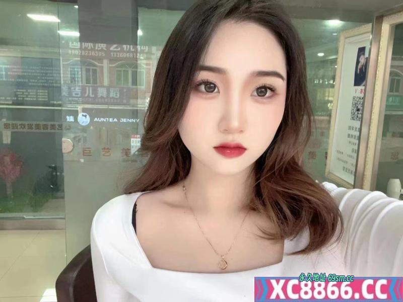 邻家小妹泡泡