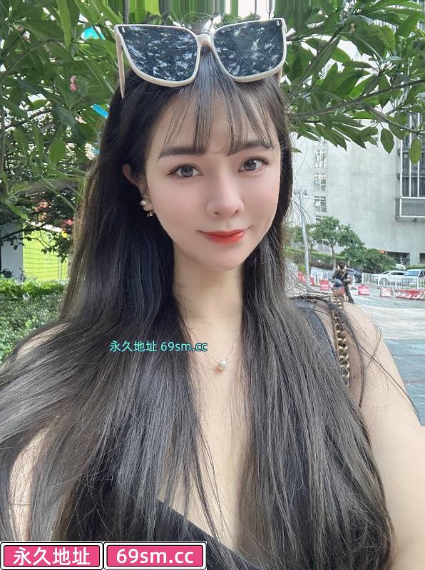南山颜值性感身材妹子