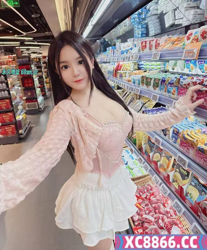 粉嫩巨乳金美子
