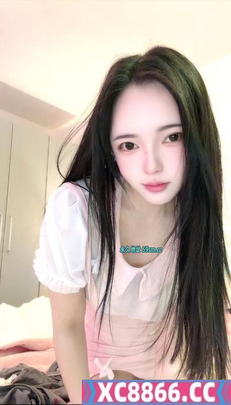大胸菲菲小可爱