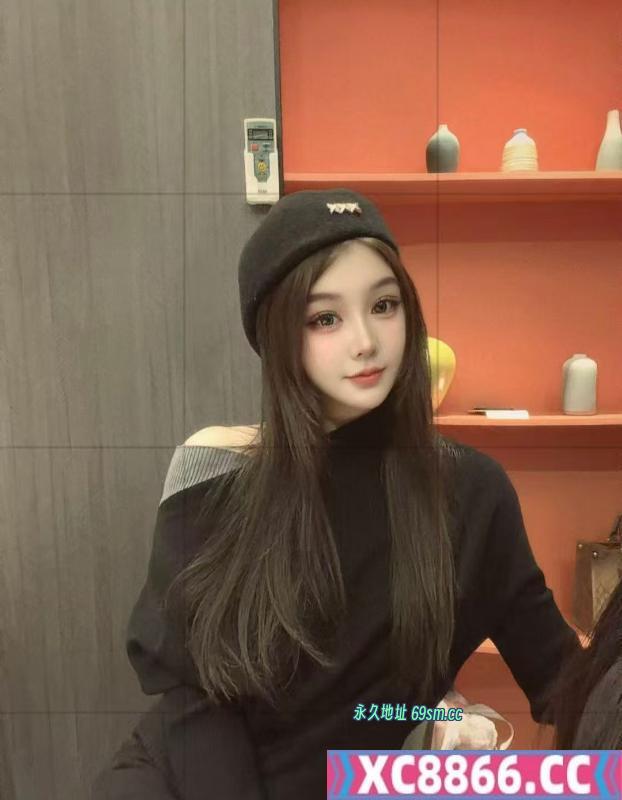 性感美女春节不打烊