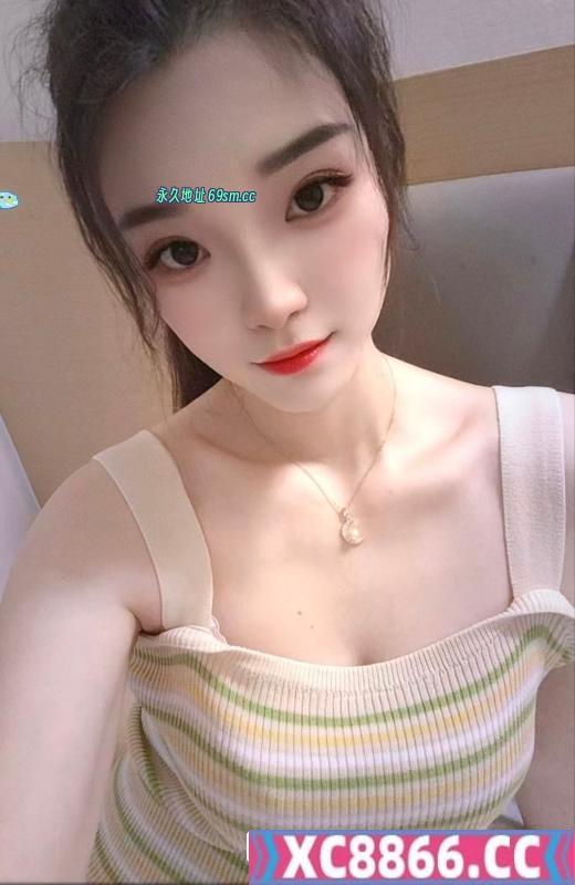 冷白皮茉莉少妇