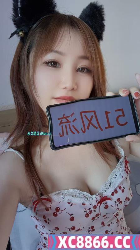 成都小巧玲珑少妇