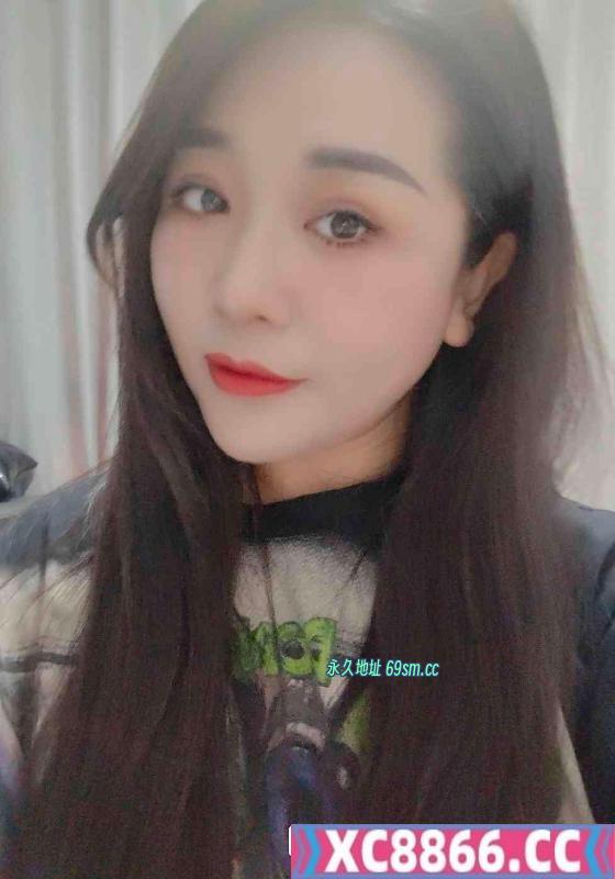 滨江肥臀卡戴珊
