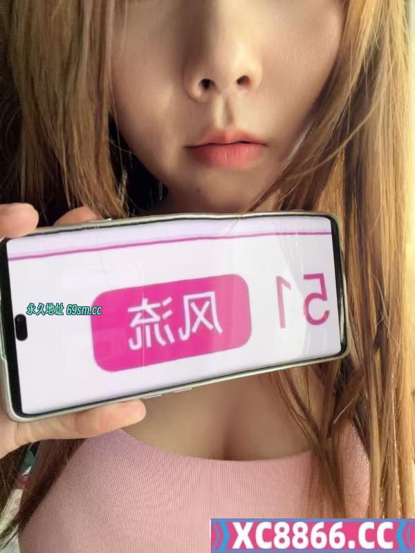 身材苗条小少妇