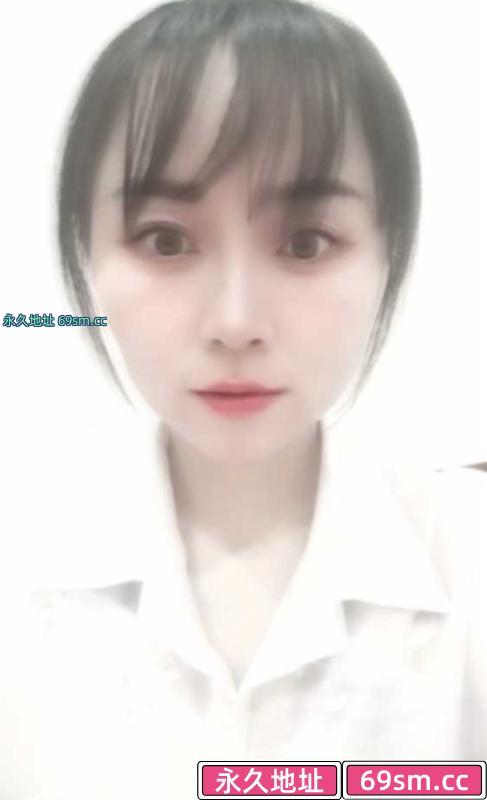 白云抓龙筋小姐姐
