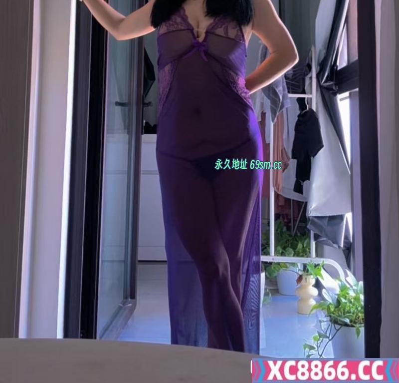 三百一次性价比少妇