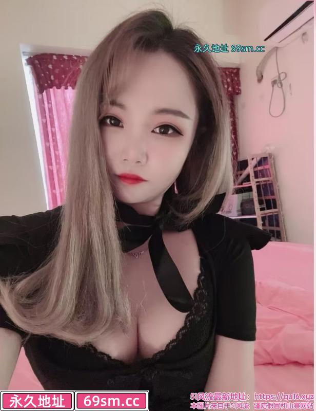 王家湾大胸性感骚货
