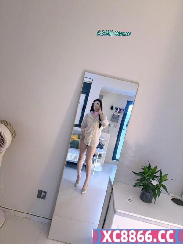 白皮御姐身材好