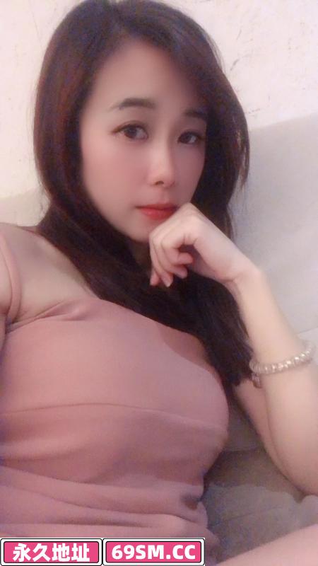 汉街身材超好女孩