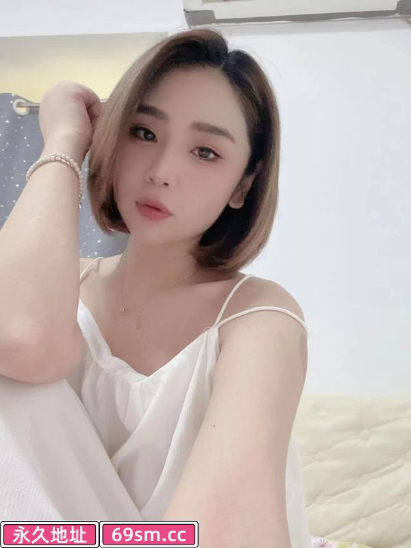 白云梅花园萱儿