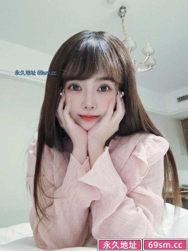 舌吻嫩妹萌萌