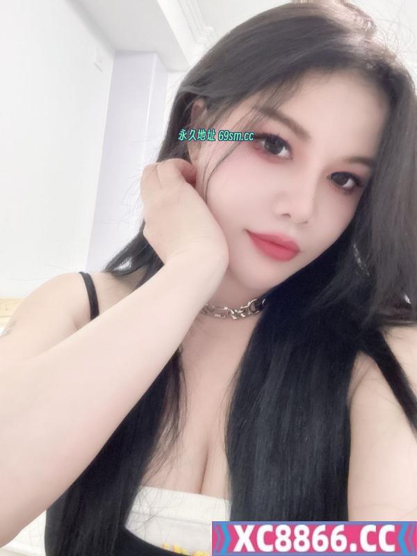蜜桃臀情趣母狗骚女