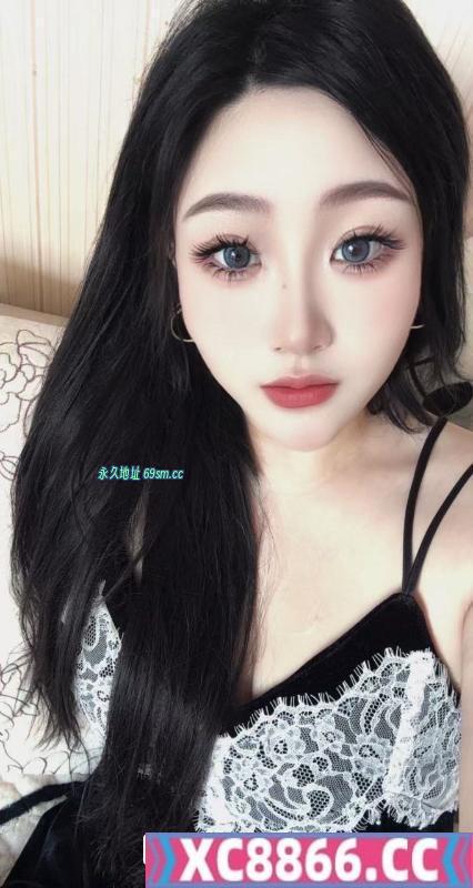 丰满大奶骚货