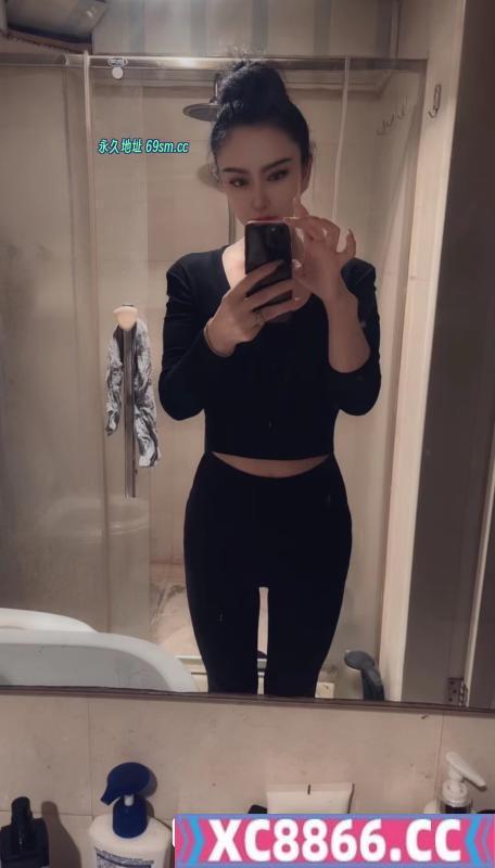 美艳长腿少妇