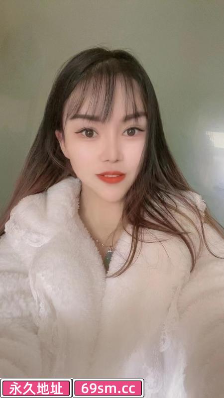 湖塘吾悦小姐姐