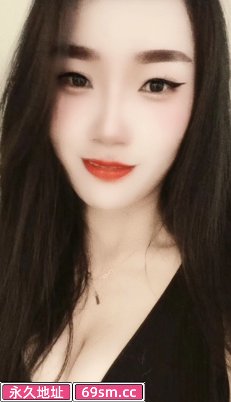 皮膚白滑芳芳