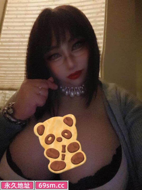 巨乳翘臀嘎嘎爽