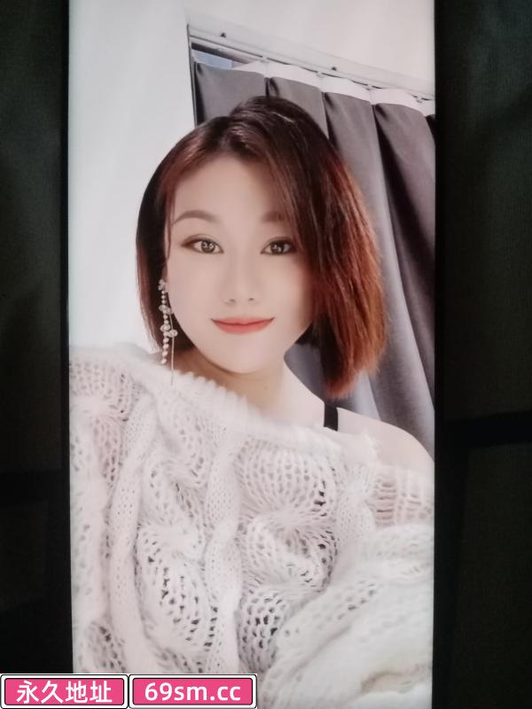 娇滴滴微胖妹
