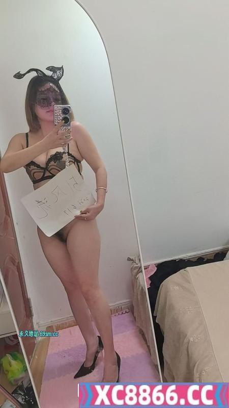 三通骚女莹莹