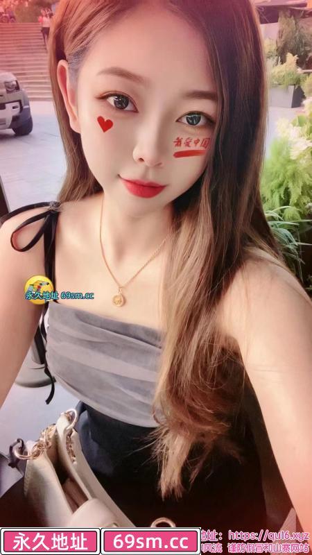 童颜小姐姐小艾