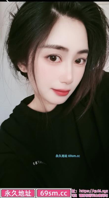 秦淮温柔颜值系娜娜