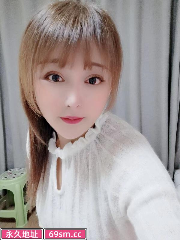 居家少妇