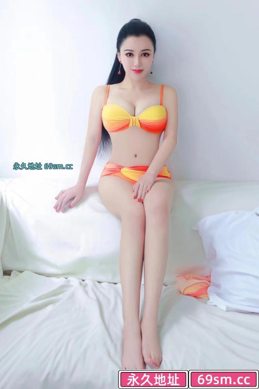 肤白貌美大奶子