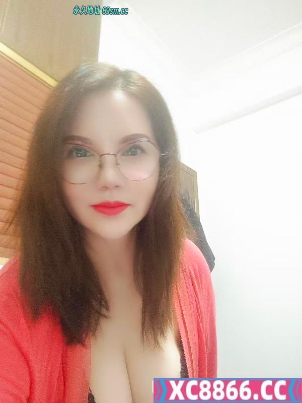 重温大奶熟女