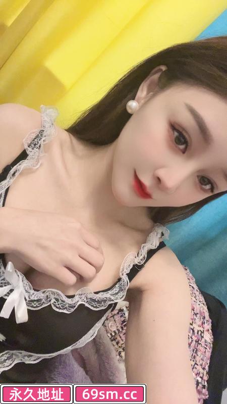 性感丰满大胸妹