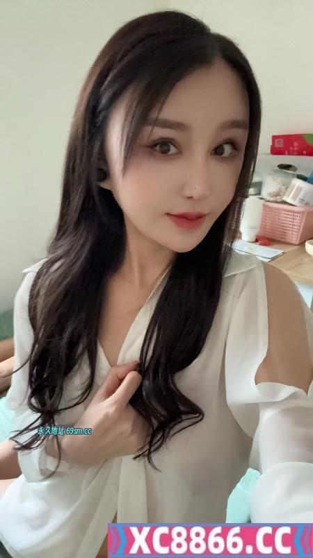 东站可调教佳怡