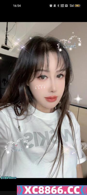 巨乳黑丝姐姐