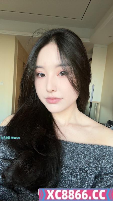 健身腹肌女郎悠悠老师