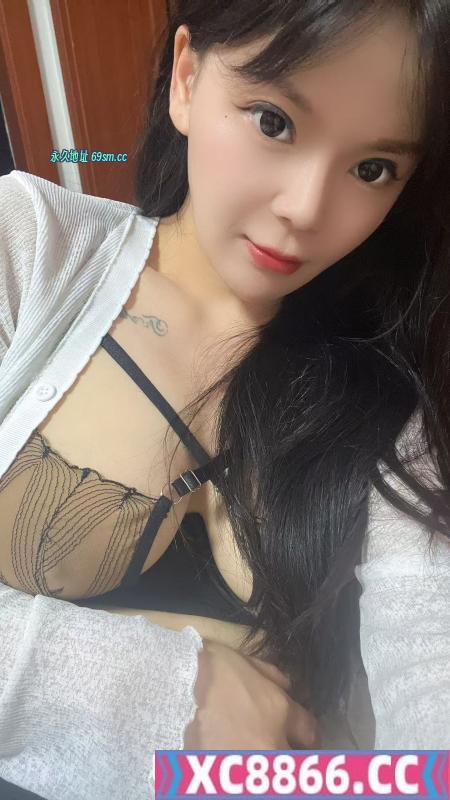 大胸少妇
