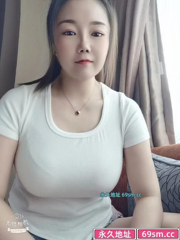 大奶纤纤