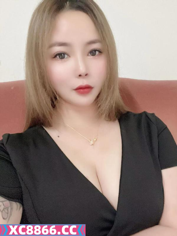 微胖狠紧的小少妇