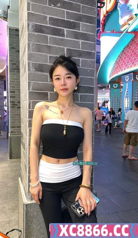纹身36E奶美女