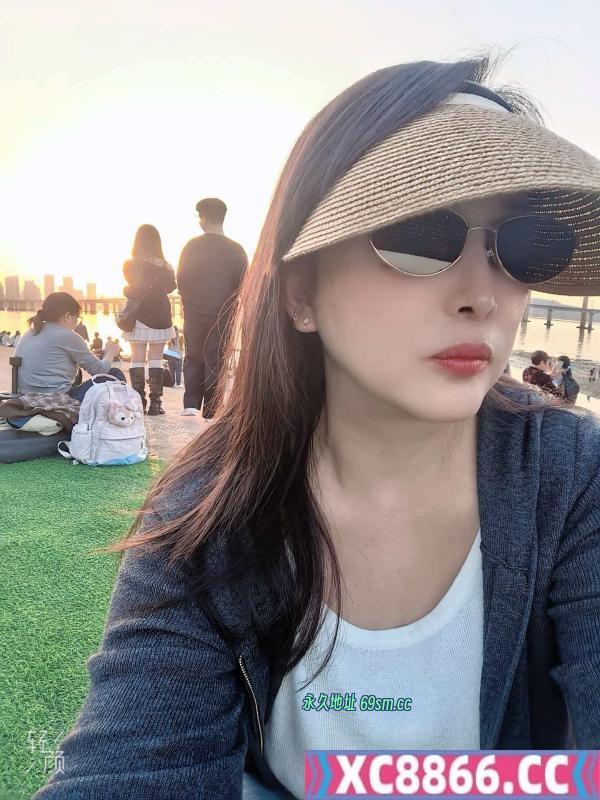 御姐大胸妹