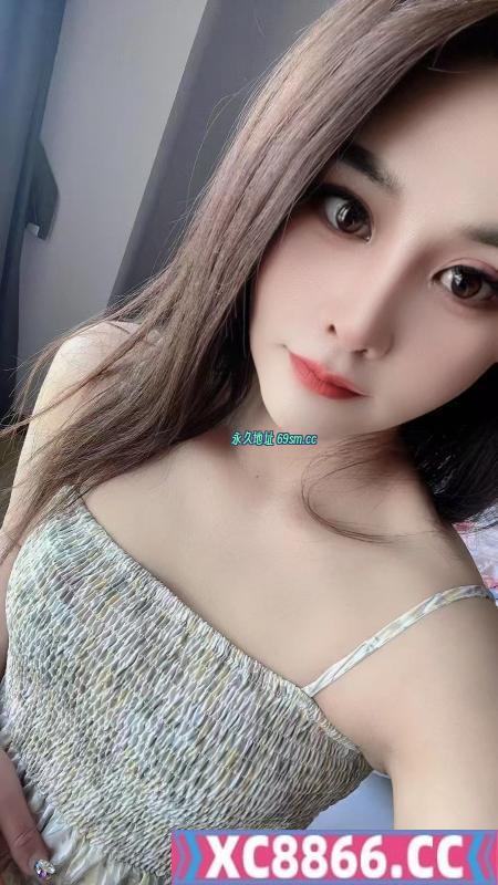 滨海邻家小姐姐
