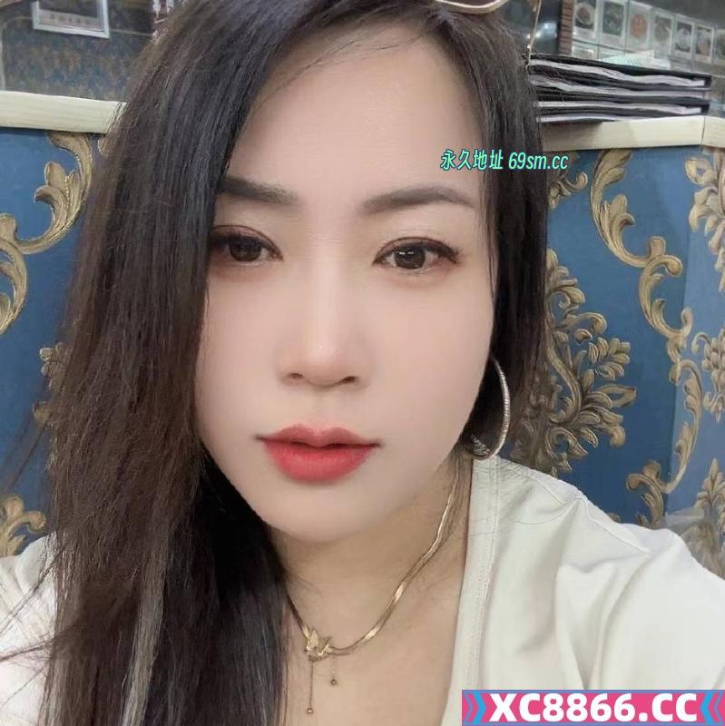 西青大奶少妇