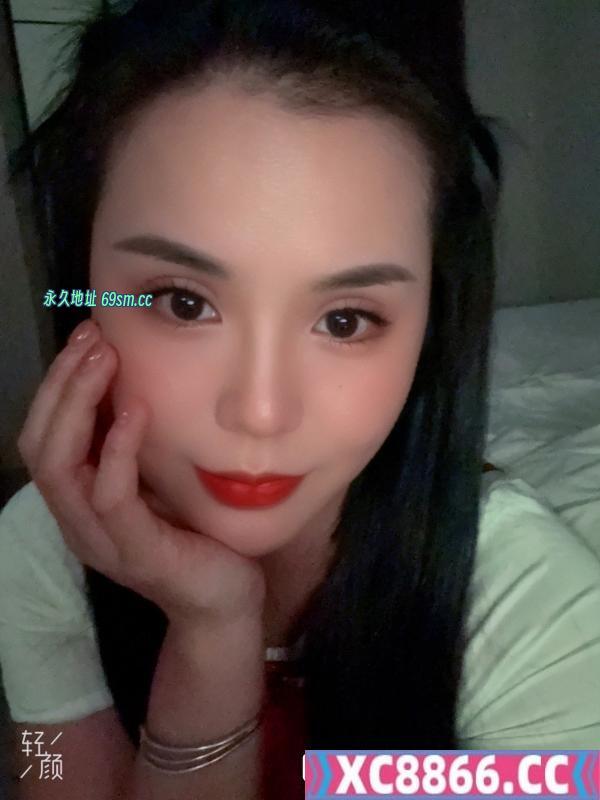 服务系大胸少妇
