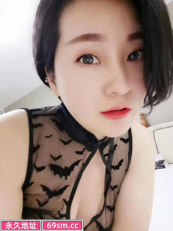 肤白温柔的熟女