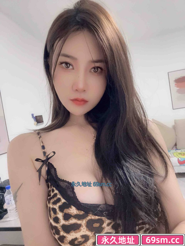 大胸服务系少妇冰冰