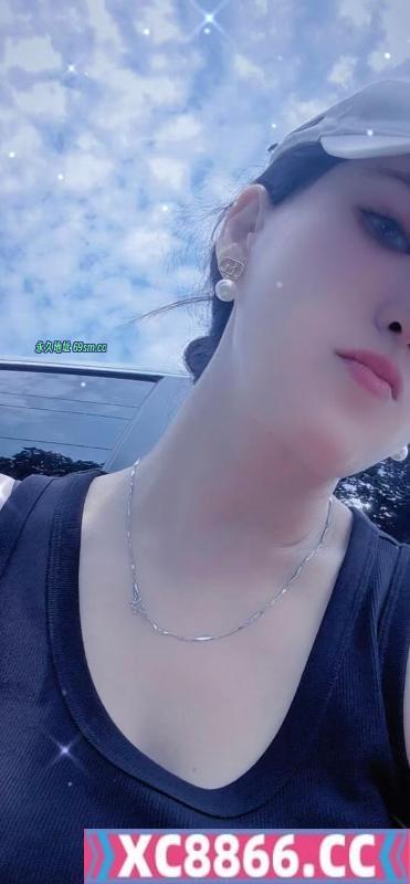 细腰性感肥臀少妇