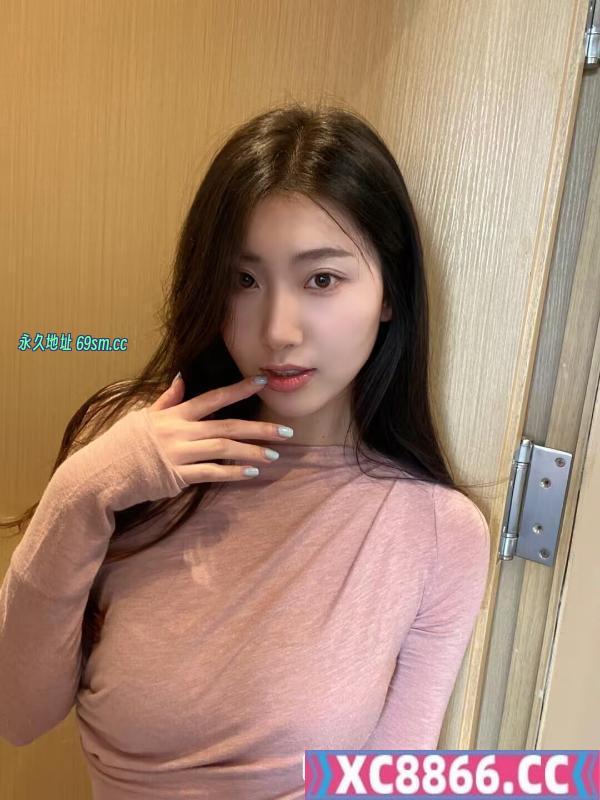 妩媚大胸御姐