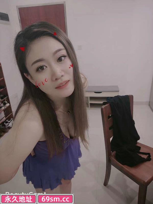 白云服务系温柔白牡丹