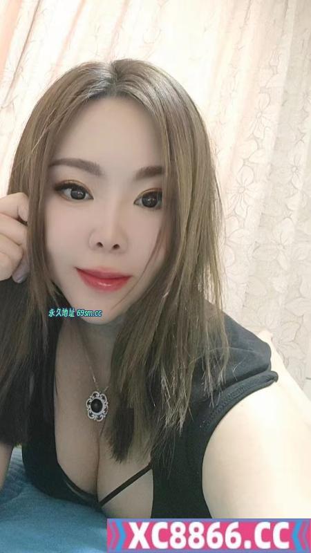 美胸少妇