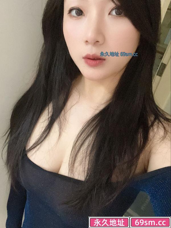 颜值大奶小万茜