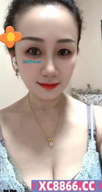 市中心泄火少妇