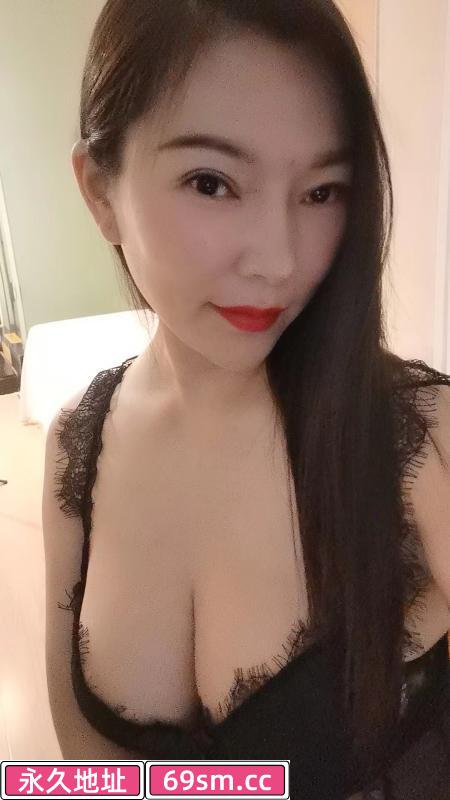 爆乳微微老师